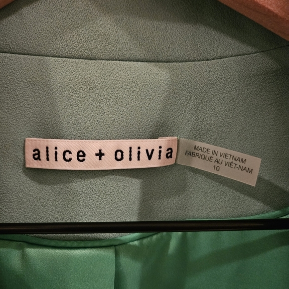 Alice + Olivia BRIGHT Green Denny Notch Blazer In Garden Green - Picture 8 of 13